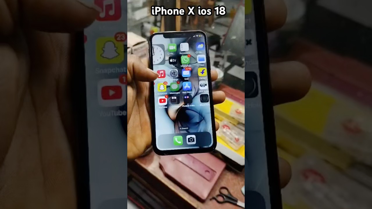 iPhone X Gets iOS 18 Update in 2025! 🚀 Discover What's New