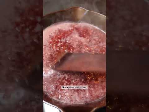 How to make a red wine reduction sauce #steaksauce #redwinereduction