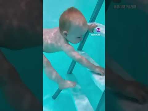Малыши просто обожают воду 🥰❤️ #дети #плавание #бассейн