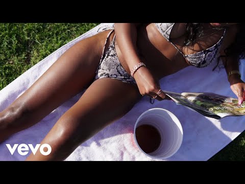 Mischif - Drink In My Hand