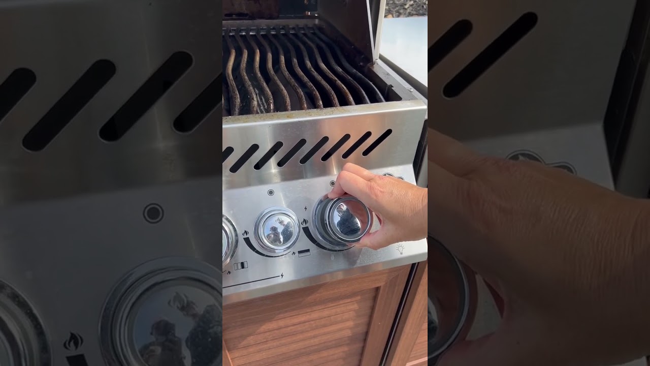 BBQ Tips: Ridge on the Chimney 🔥