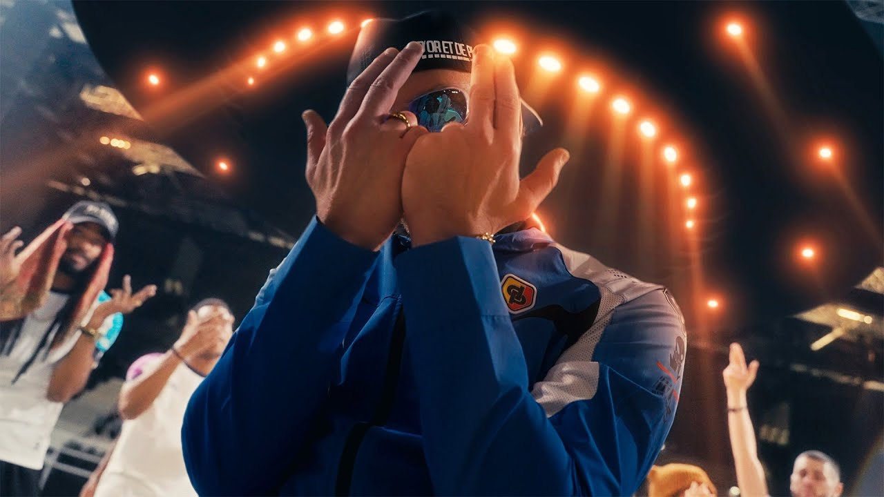 JuL - 2 Coups D'Avance 🎶 Official Music Video 2025