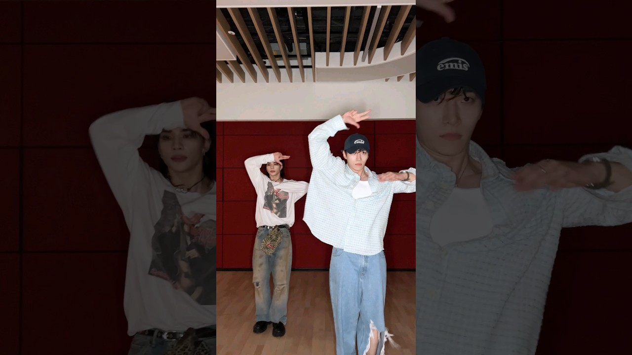 현진과 이준호 선배님의 #ChkChkBoom 챌린지 🎯 | 스트레이키즈와 ATE의 만남!