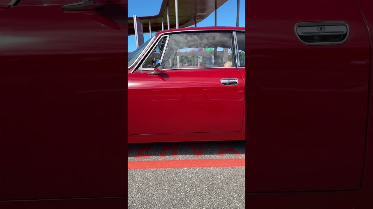 Alfa Romeo 2000 GTV: Classic Elegance