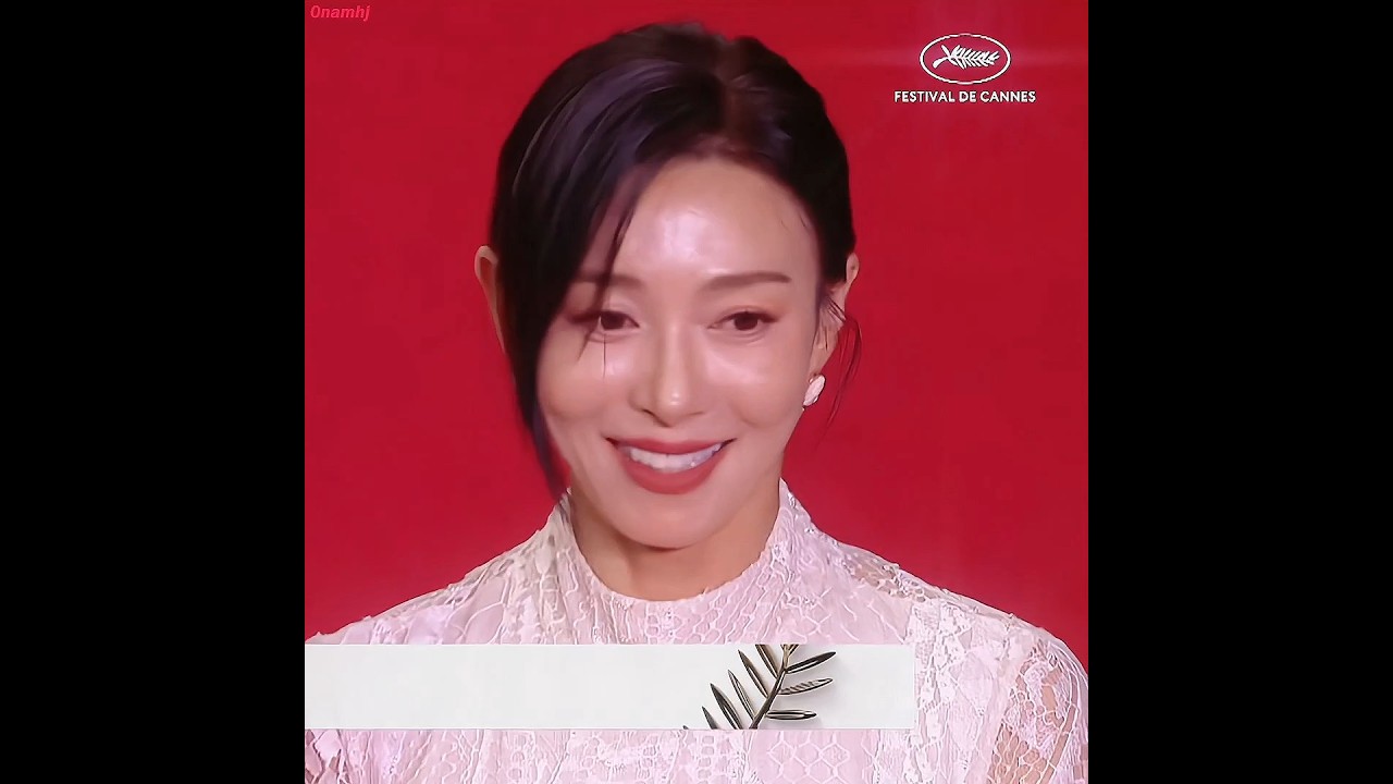 장영남's Stunning Cannes Film Festival Debut with 'Cobweb' ✨