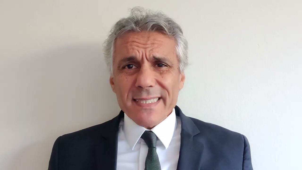 Rachid Nekkaz Analyse la Politique de la Terre Brûlée et de la Chaisse Vide en France selon M. Attaf