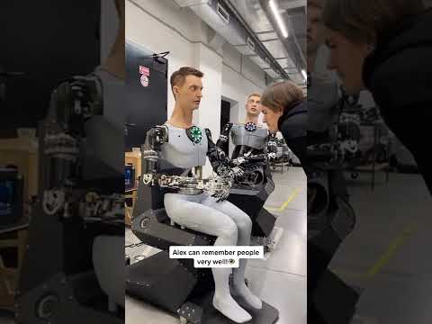 A robot to talk to its creator 🥲🥲🦾#shorts #روبوت #robot #سبحان_الله