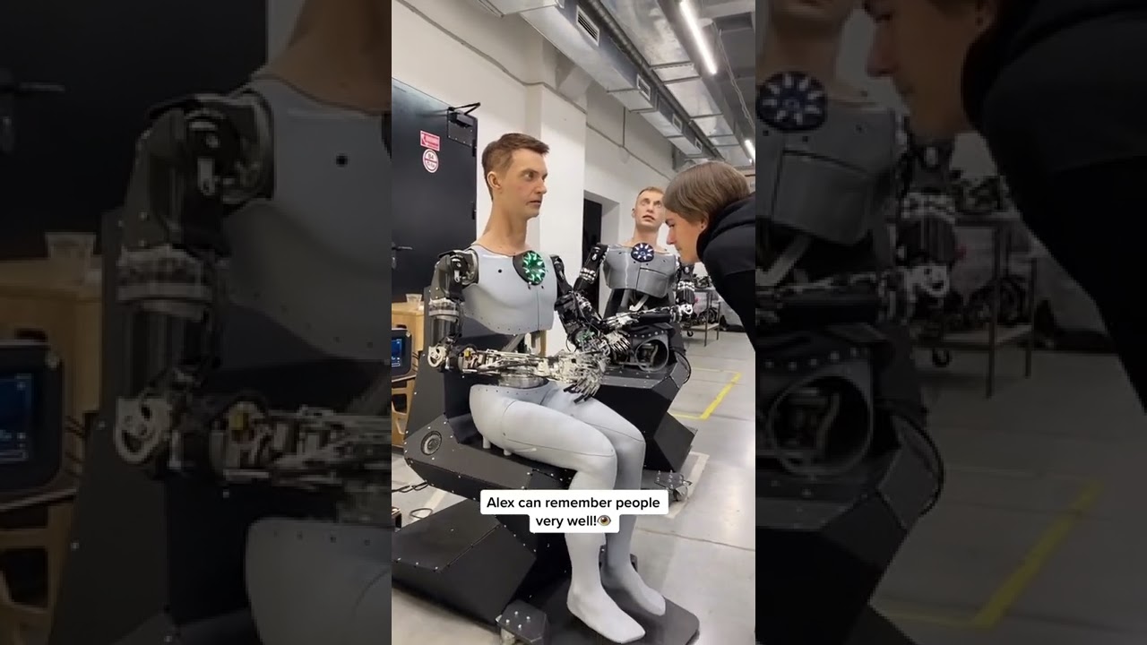 Meet the Robot That Communicates with Its Creator 🤖