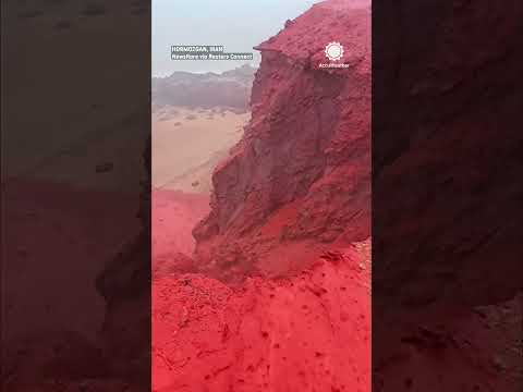 Why This Rain Turned the Ocean Red