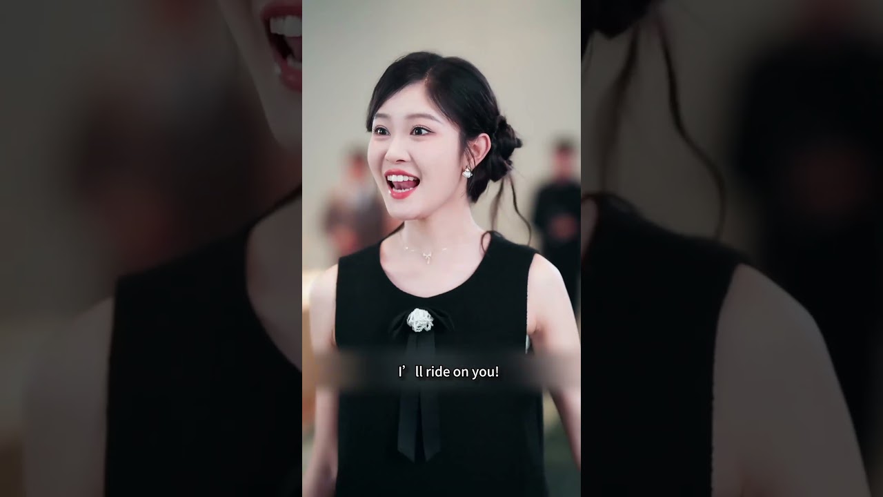 Embarrassing Moment for Bride at Family Banquet | Chinese Short Drama with English DUB