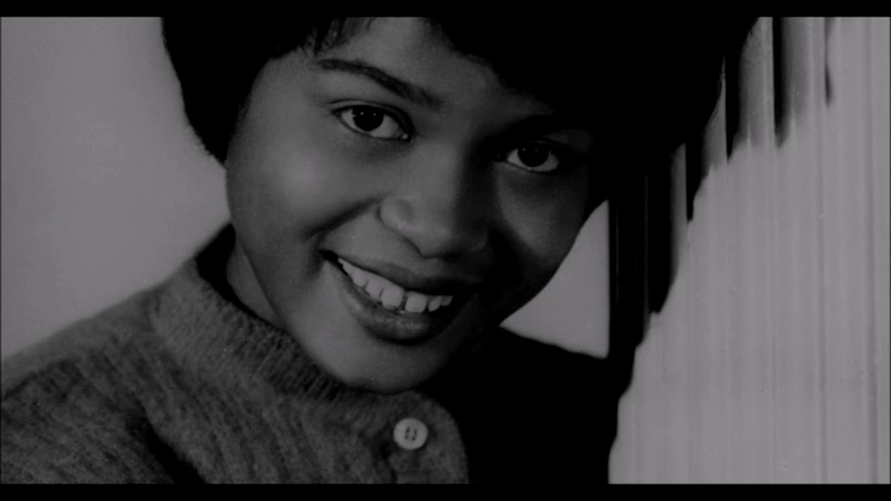 The Loco-motion LITTLE EVA (with lyrics)