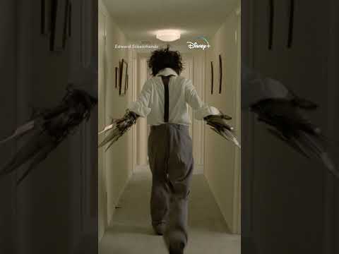 We’re getting into the 👻spirit👻 for #Hallowstream.