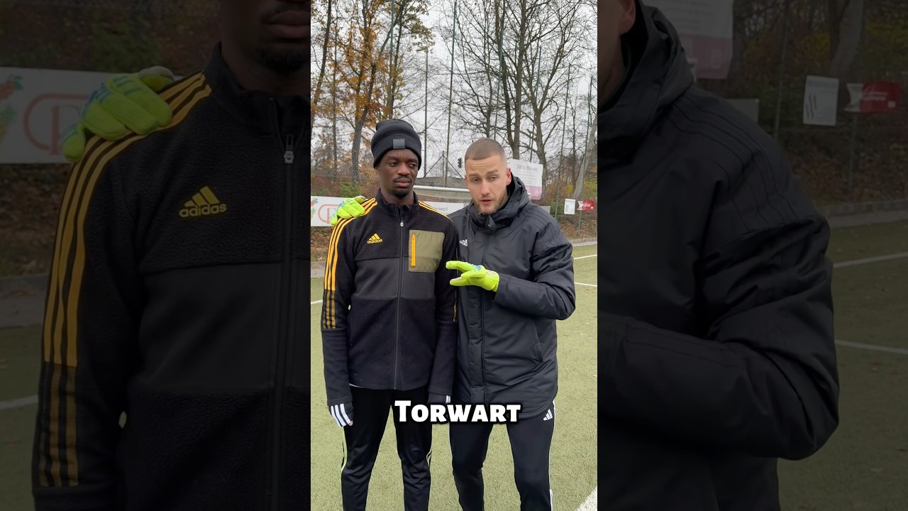 Wenn der Torwart denkt, er ist der Trainer! 😂⚽ #shorts
