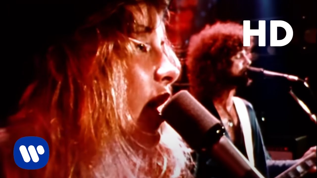 Fleetwood Mac - Go Your Own Way (Official HD Music Video)