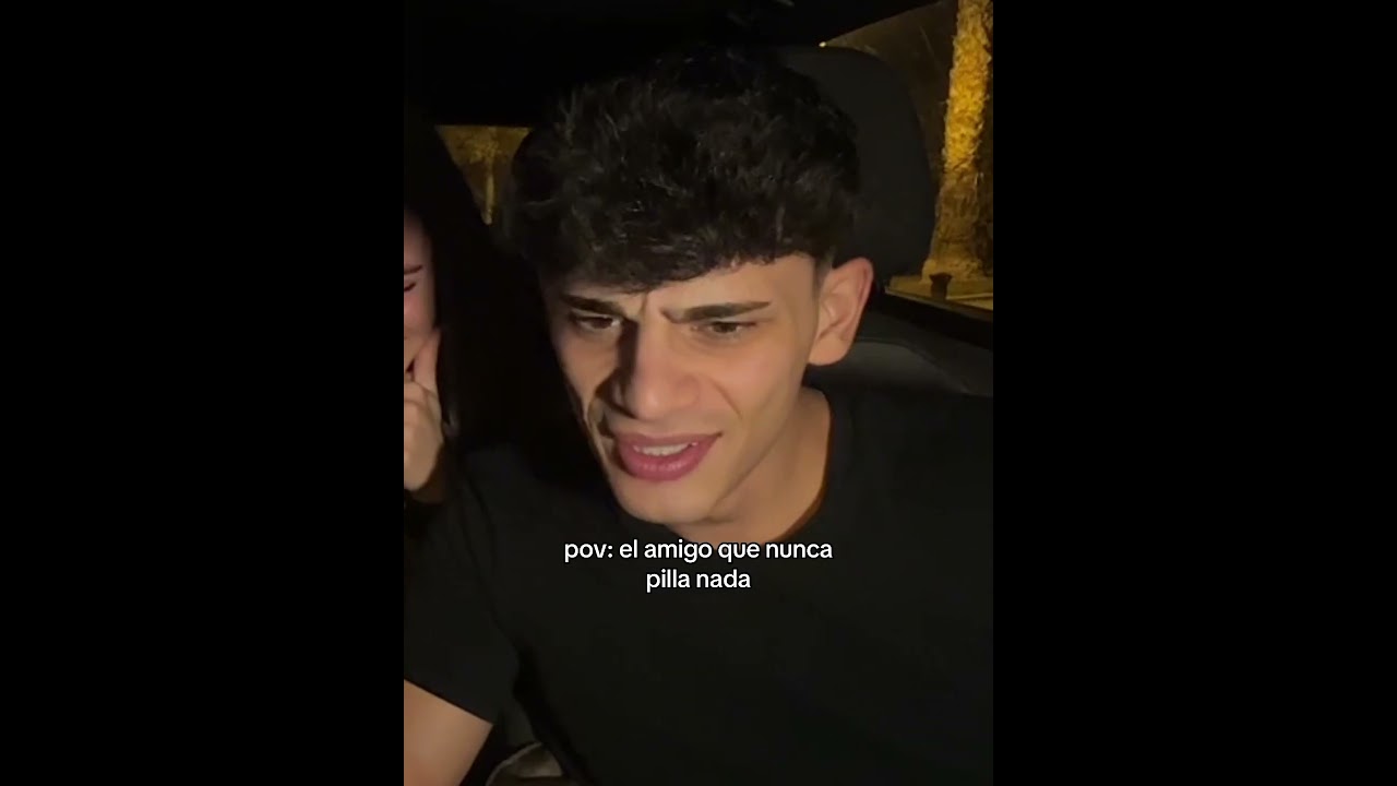 ¿Tienes un amigo así? 😂 #erik #aitana #bea