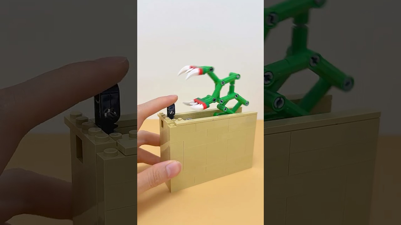 LEGO Scare Trap 4.0 👻 - Epic Ghost Jump Scare Build!