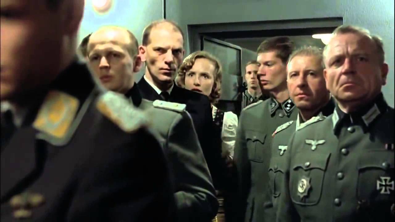 How Alan Turing Cracked the Enigma Code and Its Impact on WWII 🕵️‍♂️