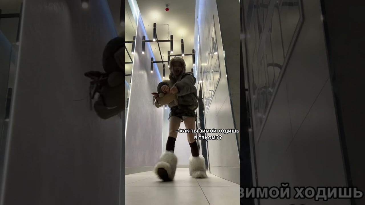 Обсуждают: У Нары действительно вечный гардероб? 👗