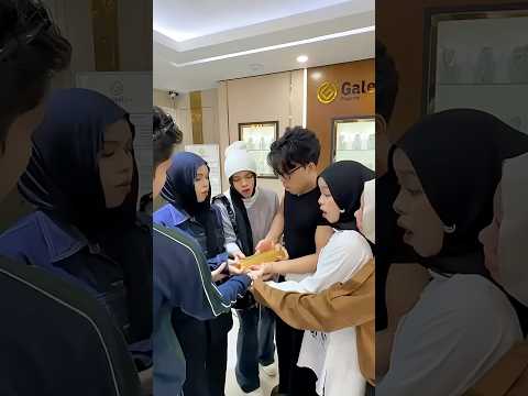 Alhamdulillah setelah nabung sekian lama buat ayah tercinta @genihalilintar ⚡️🥺#birthday #emas