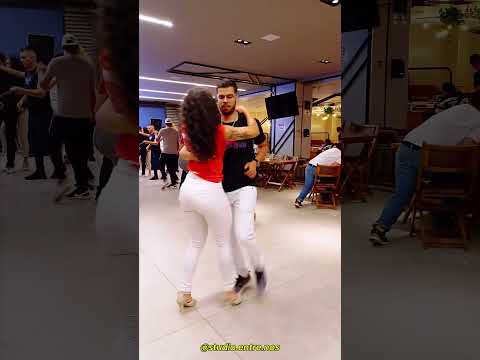 Forró Dance Magic: These Moves Will Blow Your Mind!