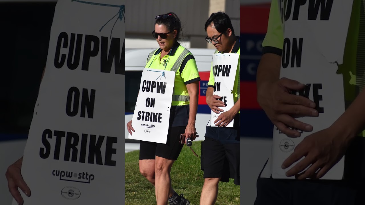 Canada Post Strike Explained 🇨🇦