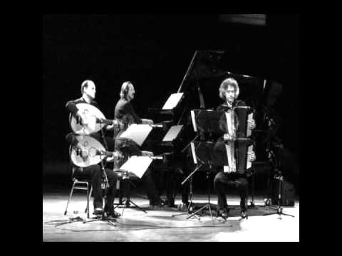 Anouar Brahem Live at Astrakan Cafe 🎶