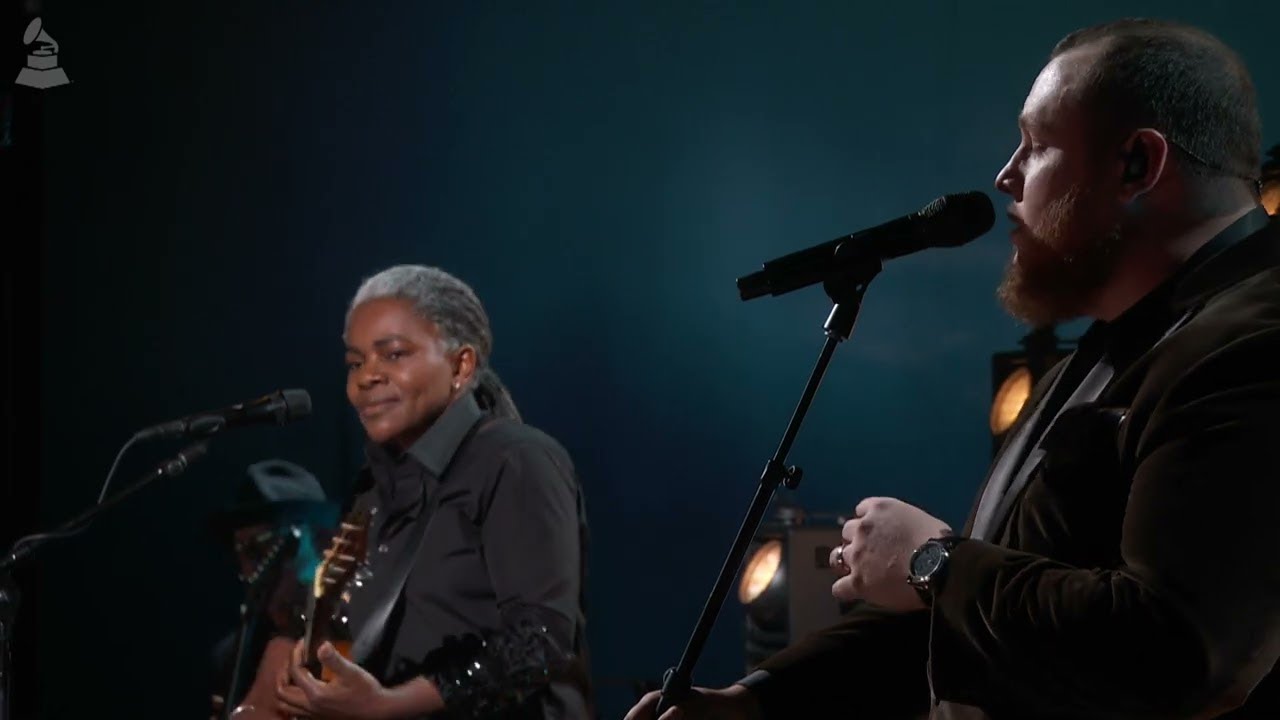 Tracy Chapman & Luke Combs Perform 'Fast Car' at Grammys 🎶