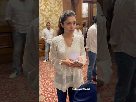 #eishasingh Arrived At #dheerajkumar Prayer Meet 😭🙏 #trendingshorts #ytshorts #shorts