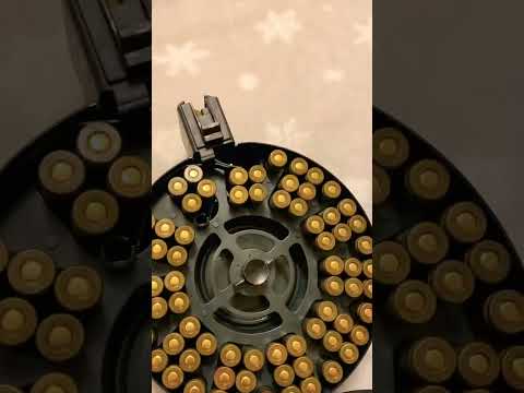 HOW TO LOAD A AK DRUM ( EASY ) #legallydangerous #ak47 #gun #draco #drums #762x39 #shorts #trending