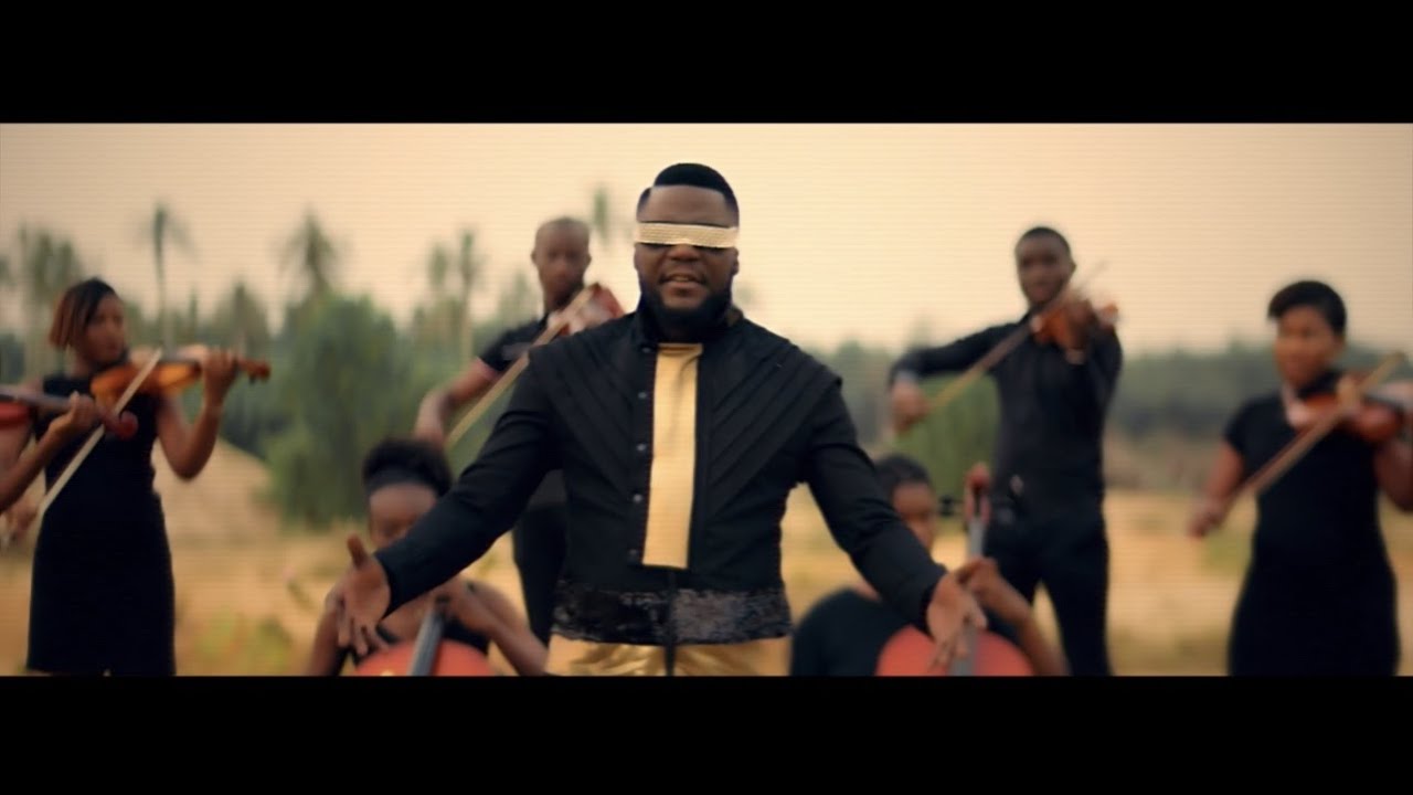 Mix Premier - L'ORACLE (Official Clip) 🎶