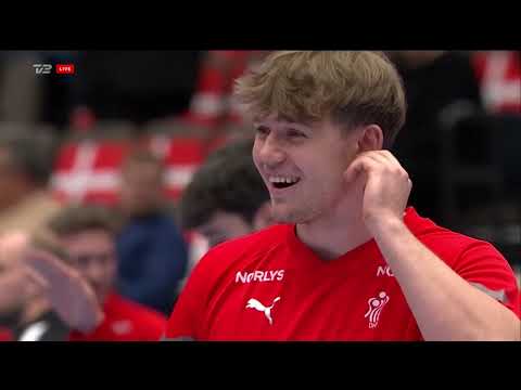 Thomas Arnoldsen - Debut for Denmark
