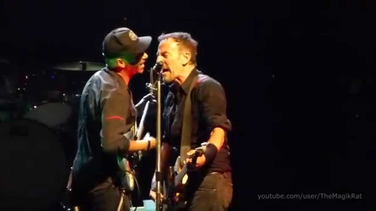 Springsteen Performs 'The Ghost of Tom Joad' in Sunrise, 2014