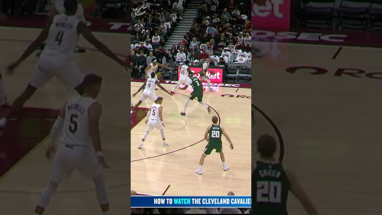 Evan Mobley's Amazing Highlights vs. Bucks 🏀 | Cavs Star in Action