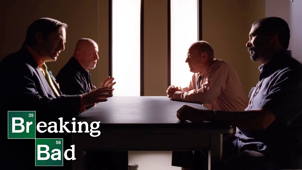 Epic Showdown: Saul Goodman vs. Hank Schrader in Breaking Bad 🚨