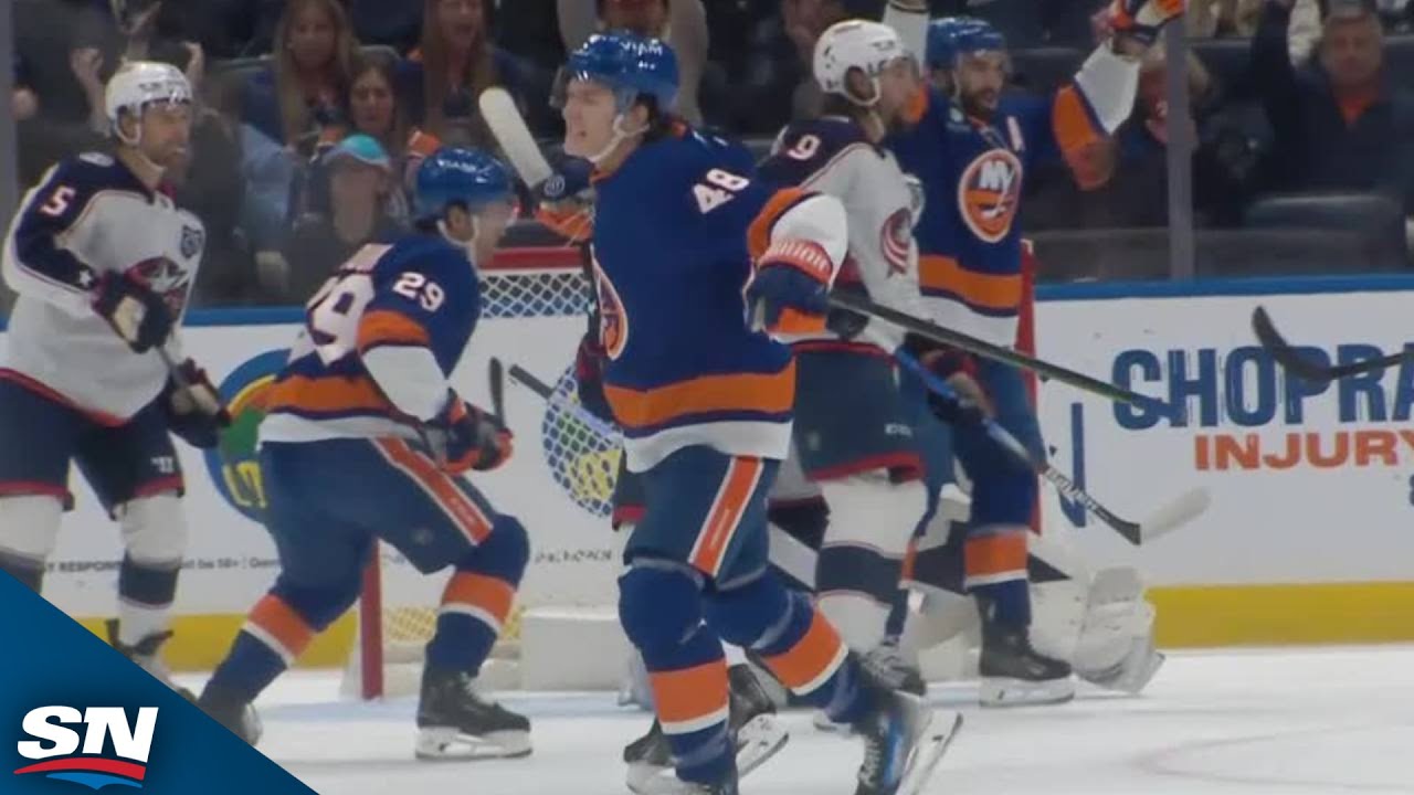 Islanders' Matthew Schaefer Scores Stunning Seeing-Eye Goal Against Blue Jackets π