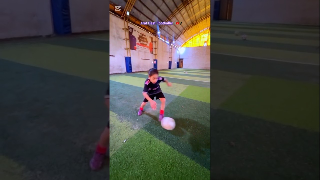 Junior Messi: Arat Hosseini ⚽