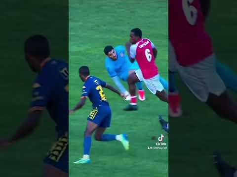 هدف الترجي امام النجم الساحلي عن طريق اللاعب الياس موكوانا - 03/11/2024 #الترجي_التونسي