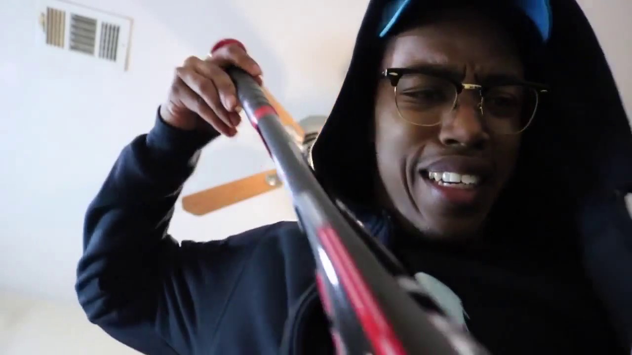 Struggling with Inventory Space? Meet Your Real-Life 'Bag' Buddy 👜