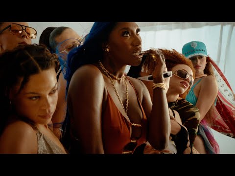 Aya Nakamura & Joé Dwèt Filé - Baddies (Clip officiel)