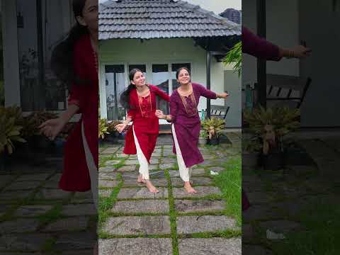Chinnamma chilakamma 👭#nihasisters #dolly #niharikaplatinum #dance #cinnammachilakamma #song
