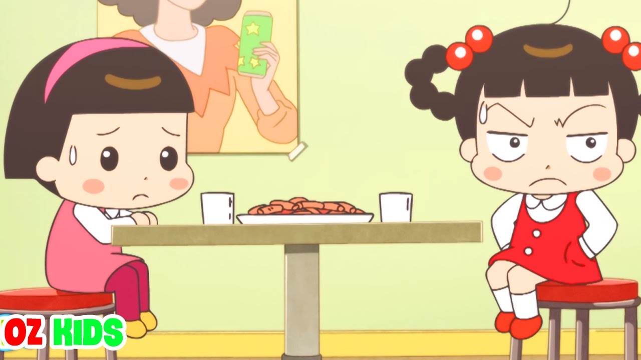 Jadoo & Minji Tasting Sausages 🍴