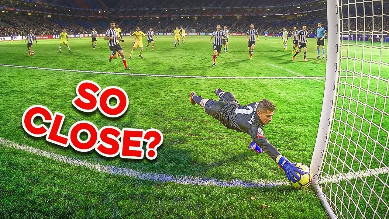 Top 25 Craziest Saves in the World ⚽