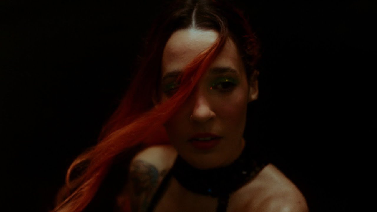 iLe - No Es Importante (Official Video) 🎶