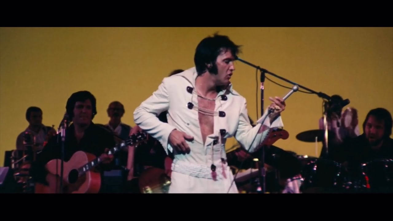 Elvis Presley Medley: Don’t Be Cruel & More (1970)