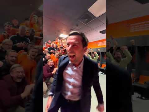 🔥 Як багато означає ця перемога в українському класико! 😍 Емоції в роздягальні переможців 🧡