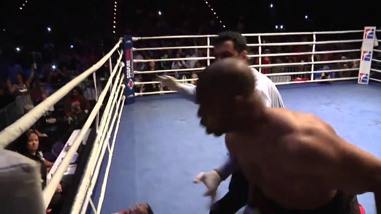 Roy Jones Jr. Knockout Island Fights 33