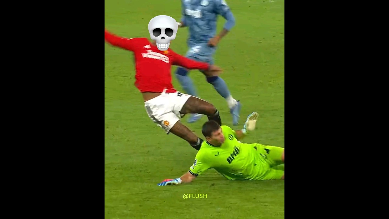 Unbelievable Football Moments When Timing Is Everything ⚽