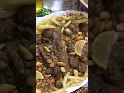 طاولة من طاولة رمضان