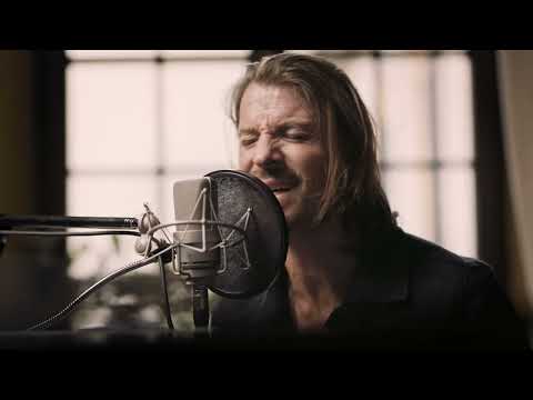 NESTOR - It Ain't Me (Acoustic Version) | Napalm Records