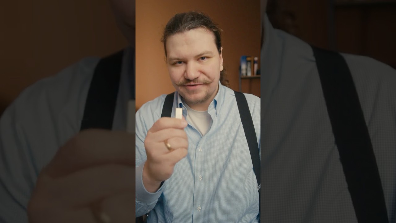 Discover the Power of Linux Live USBs: Try Before You Install! 🚀